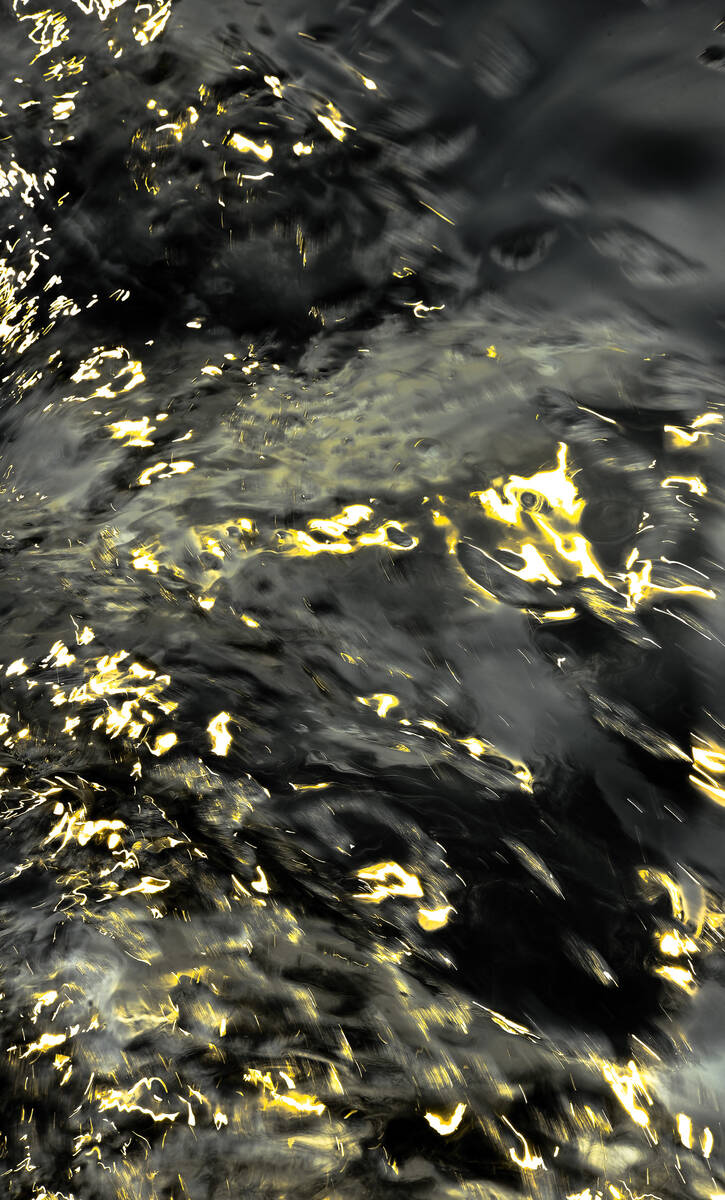 Shining Spirit of Water 水之灵