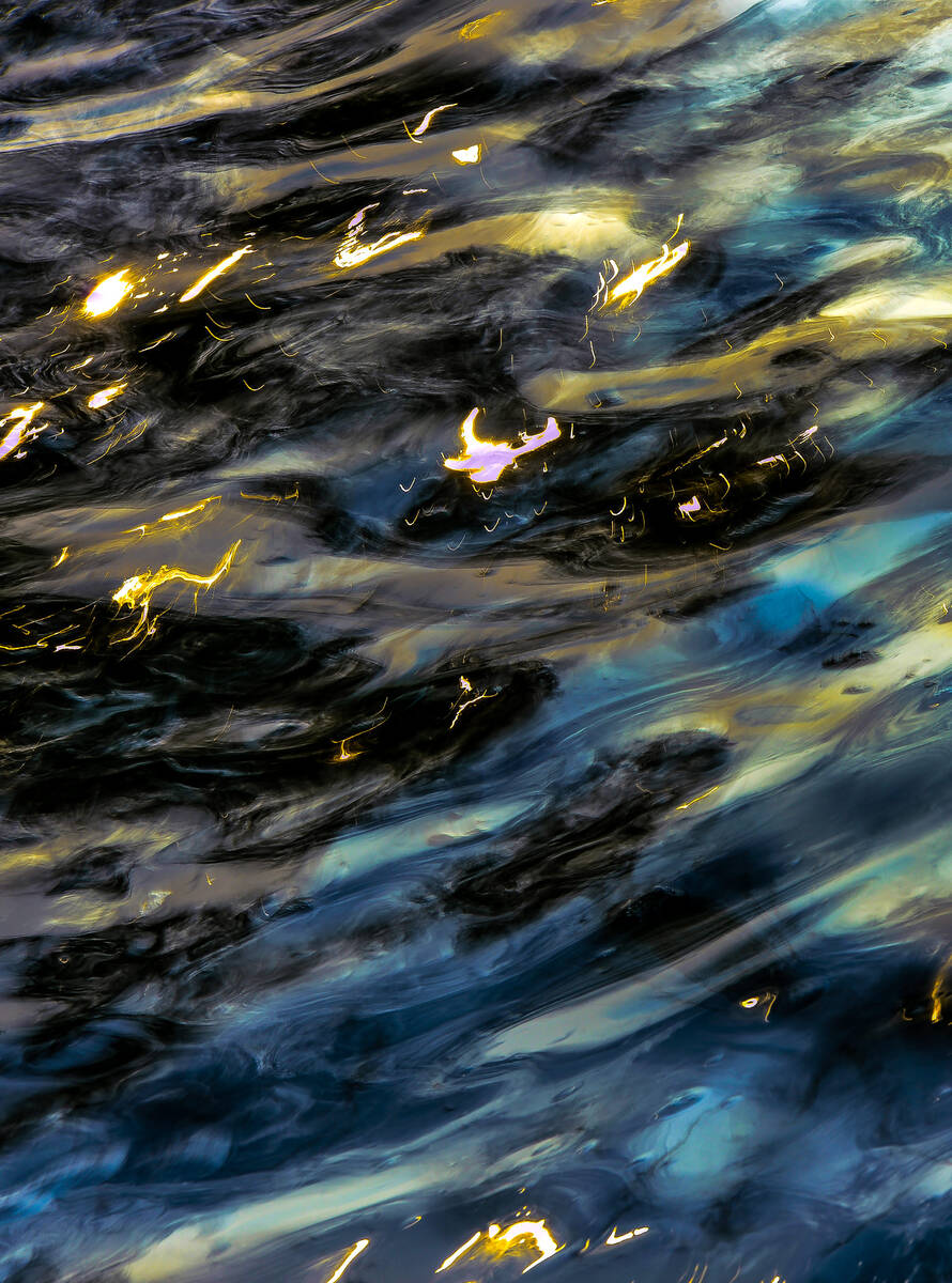 Shining Spirit of Water 水之灵