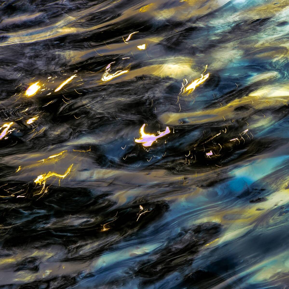 Shining Spirit of Water 水之灵