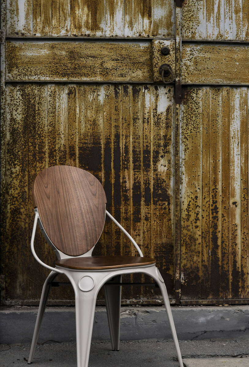 工业风 Factory Chairs