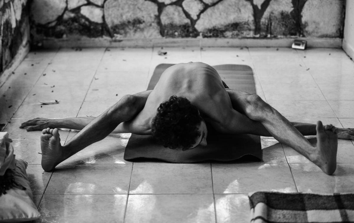 Yoga in Palenque 瑜伽师